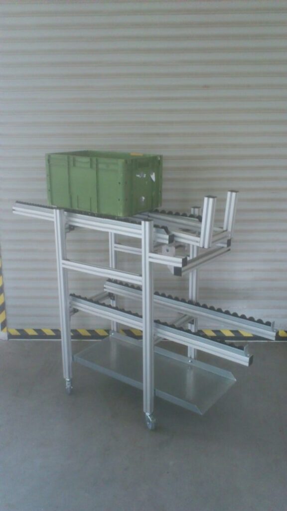 zasobnik-na-material-579x1030
